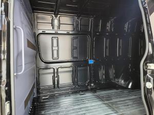 Mercedes-Benz Sprinter 517 2.0 CDI Long P/V - Image 16