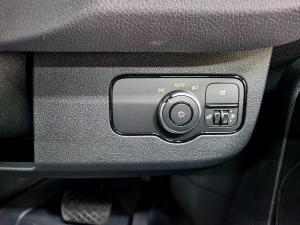 Mercedes-Benz Sprinter 319 CDI AWDChassis Cab - Image 17