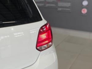 Volkswagen Polo Vivo hatch 1.6 Comfortline auto - Image 6