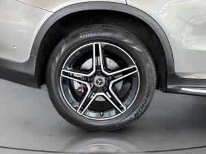 Mercedes-Benz GLC GLC300d coupe 4Matic - Image 9