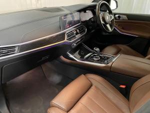 BMW X7 xDrive30d M Sport - Image 17