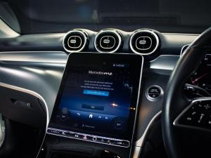 Mercedes-Benz GLC GLC300 4Matic Avantgarde - Image 11