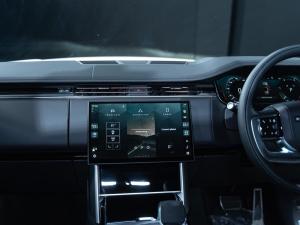 Land Rover Range Rover D350 HSE - Image 9