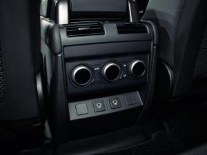 Land Rover Defender 110 D350 X-Dynamic HSE - Image 28