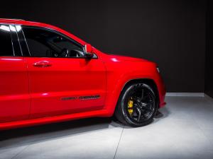 Jeep Grand Cherokee Trackhawk - Image 19