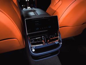 Bentley Flying Spur W12 Mulliner - Image 18