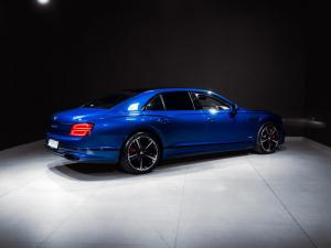 Bentley Flying Spur W12 Mulliner - Image 6