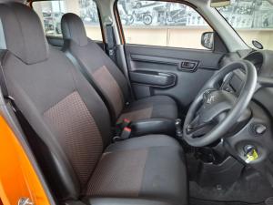 Suzuki S-Presso 1.0 GL manual - Image 8