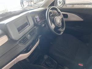 Suzuki DZire 1.2 GA - Image 8