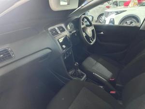 Volkswagen Polo Vivo hatch 1.4 Life - Image 11