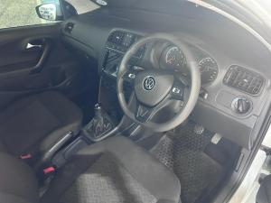 Volkswagen Polo Vivo hatch 1.4 Life - Image 8