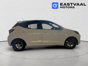 Hyundai Grand i10 1.2 Premium hatch - Image 7