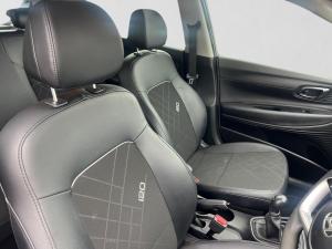 Hyundai i20 1.2 Premium - Image 15