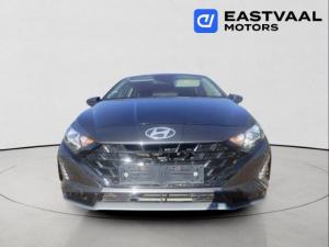 Hyundai i20 1.2 Premium - Image 2