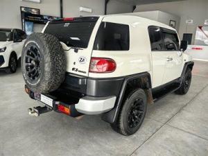 Toyota FJ Cruiser FJ Cruiser - Image 4