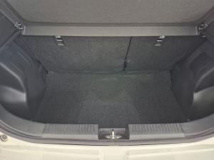 Suzuki Baleno 1.5 GL auto - Image 30