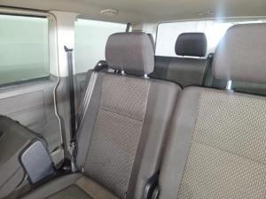 Volkswagen Transporter 2.0TDI Kombi SWB Trendline auto - Image 12