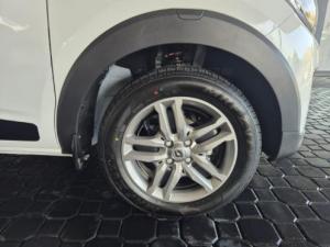 Renault Triber 1.0 Prestige - Image 15