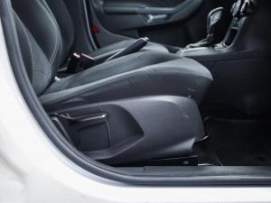 Ford Fiesta 5-door 1.0T Trend auto - Image 20