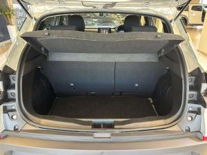 Renault Kiger 1.0 Zen manual - Image 10