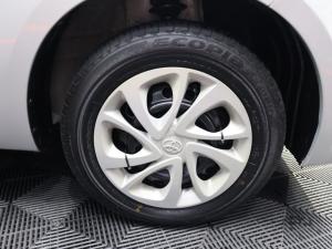 Toyota Vitz 1.0 - Image 7