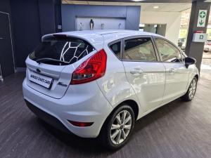 Ford Fiesta 1.4 5-door Trend - Image 11
