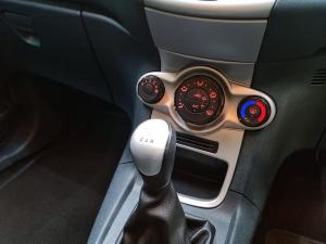 Ford Fiesta 1.4 5-door Trend - Image 19