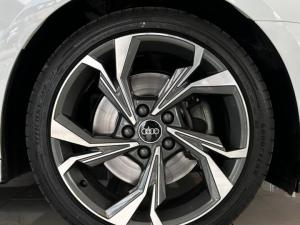 Audi A3 Sportback 40TFSI S line - Image 9