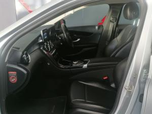 Mercedes-Benz C-Class C180 auto - Image 22