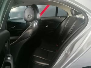 Mercedes-Benz C-Class C180 auto - Image 29