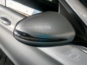 Mercedes-Benz C-Class C180 auto - Image 3