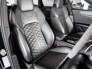 Audi RS6 quattro - Image 29