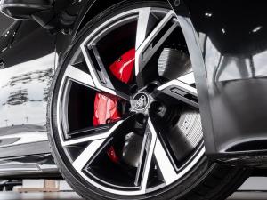 Audi RS6 quattro - Image 6