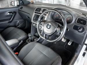 Volkswagen Polo Vivo hatch 1.0TSI GT - Image 15