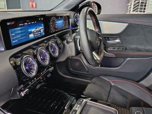Mercedes-Benz CLA CLA200 Progressive - Image 14