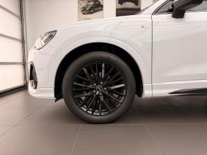 Audi Q3 35TFSI S line - Image 5