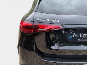 Mercedes-Benz GLC GLC300d 4Matic Avantgarde - Image 19
