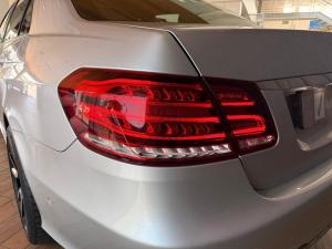 Mercedes-Benz E-Class E200 Elegance - Image 10