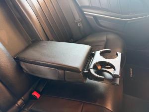 Mercedes-Benz E-Class E200 Elegance - Image 16