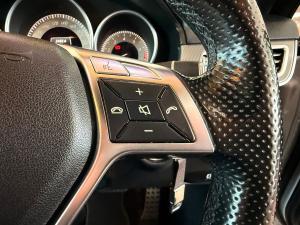 Mercedes-Benz E-Class E200 Elegance - Image 28