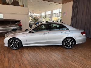 Mercedes-Benz E-Class E200 Elegance - Image 9