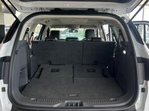 Ford Everest 3.2TDCi XLT - Image 12