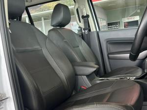Ford Everest 3.2TDCi XLT - Image 16