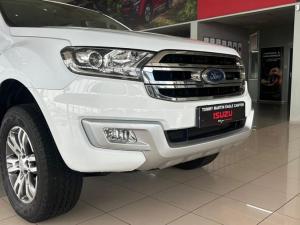 Ford Everest 3.2TDCi XLT - Image 9