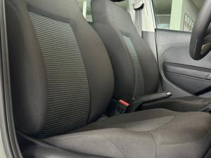 Volkswagen Polo Vivo hatch 1.6 Comfortline auto - Image 23