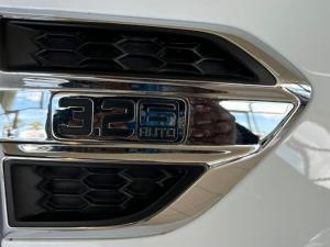 Ford Everest 3.2TDCi 4WD Limited - Image 10