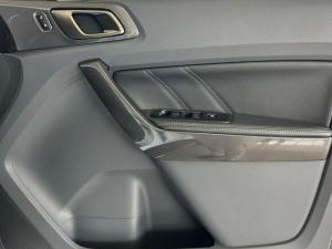 Ford Everest 3.2TDCi 4WD Limited - Image 29