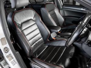 Volkswagen Golf GTI - Image 13