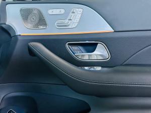 Mercedes-Benz GLE GLE300d 4Matic - Image 10