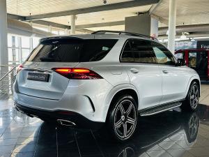 Mercedes-Benz GLE GLE300d 4Matic - Image 2
